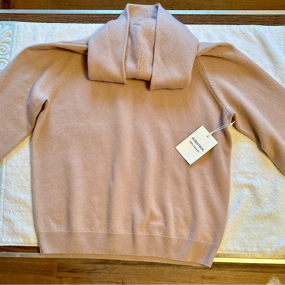 Nordstrom Cashmere Sweater in Soft Pink